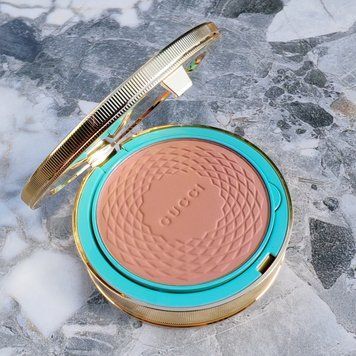 Бронзер скульптор Gucci Beauty Poudre de Beaute Eclat Soleil Powder 01 2798461540 фото