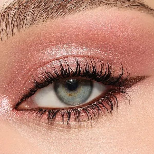 Charlotte Tilbury Charlotte&rsquo;s Beautifying Eye Trends Eyeshadow Palette Pink Love Палетка тіней 2818483224 фото