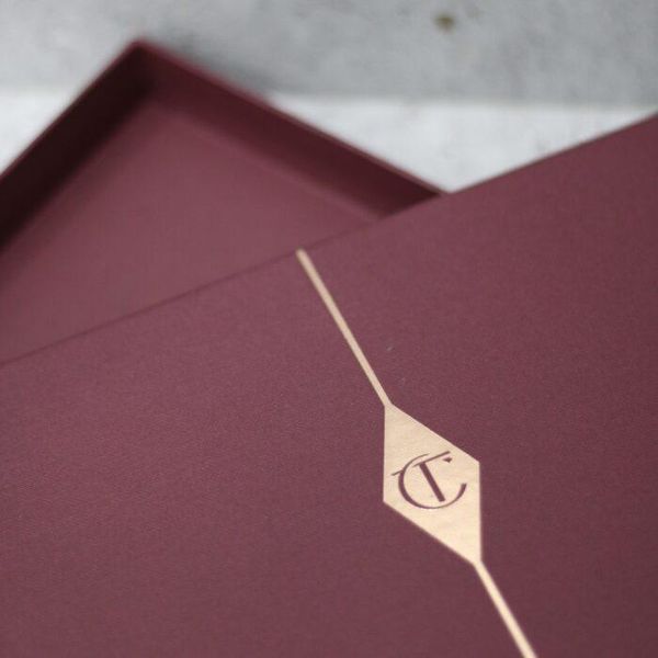Подарочная коробка Charlotte Tilbury 2354931021 фото