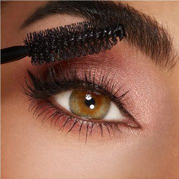 Тушь для ресниц Kiko Luxurious Lashes Maxi Volume Brush Mascara 1311110275 фото