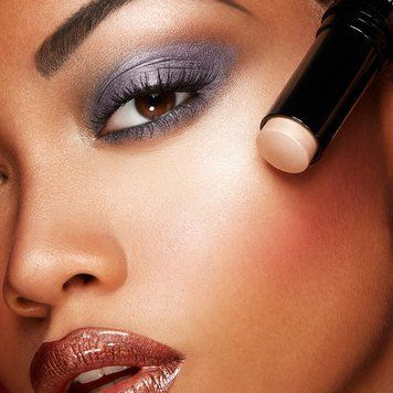 Хайлайтер стик Kiko Radiant Touch Creamy Stick Highlighter 100 1862925523 фото