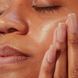 Сонцезахисний крем для обличчя Fenty Skin Hydra Vizor Invisible Moisturizer Broad Spectrum SPF30 Sunscreen 2645382193 фото 4
