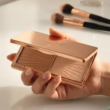 Палетка для макияжа Charlotte Tilbury Filmstar Bronze & Glow Contour Duo Light Medium (бронзер и хайлайтер) 2769601937 фото