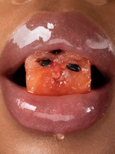 Масло для губ Gisou Honey Infused Lip Oil Watermelon Sugar 2266625120 фото